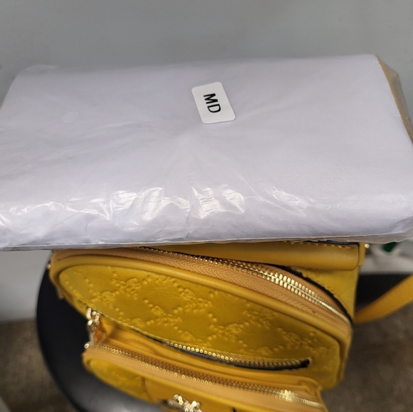 Backpack - Picture 3 of 3